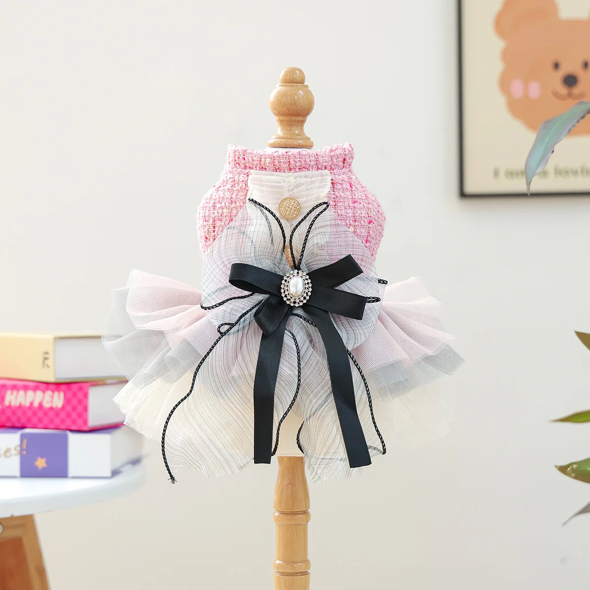 Luxury Pink Cat Dress Coat Set Princess Dog Customes Pet Clothes with Bow Hairpin Bib Jewelry Set
